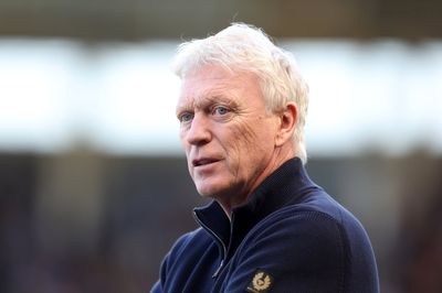 Chelsea hopes of Everton result boosted as David Moyes reveals new injury concern for key man