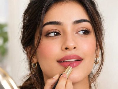 Your Lipstick Keeps Fading? These 10 Simple Tricks Could Make It Last All Day