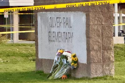 Hero father identified in Oregon school shooting after stopping teen gunman from killing more