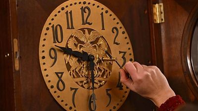 Global timekeeping rules change: leap second scrapped from 2027