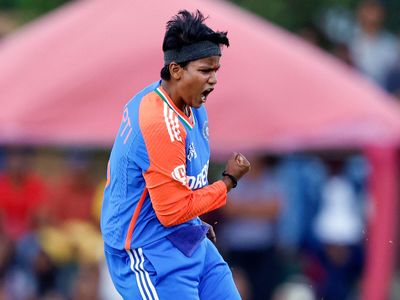 India Women beat Zimbabwe by 4 wickets in 1st T20I after Deepti-Prasad rescue act
