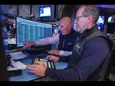 Chip selloff deepens Wall Street losses as doubts grew over AI returns