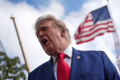 Trump declines to blame Putin for Ukraine war, amid transatlantic tensions