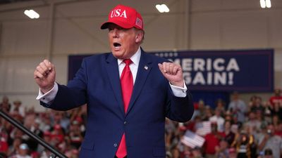 'When in doubt, say Mohammad': Trump jokes at rally, gets muted response - watch