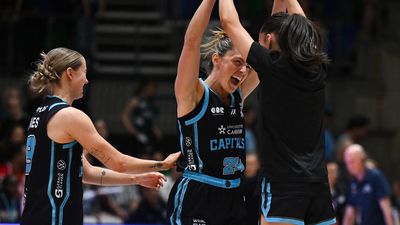 Capitals break Bendigo's Spirit in Melbourne reunion