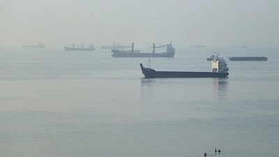 Super tanker ablaze after striking mine in Strait of Hormuz, IRGC says