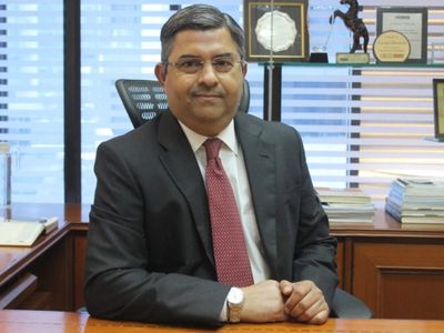 HDFC Bank deputy MD Kaizad Bharucha to step down on December 31