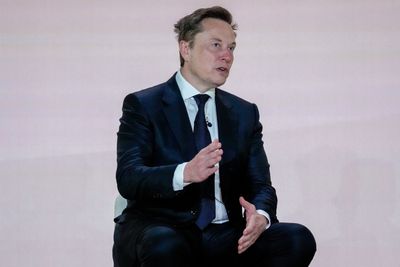 Tesla is taking $250,000 deposits for a Roadster with SpaceX thrusters. The FAA says it isn’t an aircraft