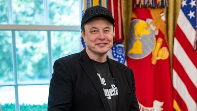 'Billionaires Aren't Compatible With Democracy': Critics Bash Elon Musk $158M Paxton Donation