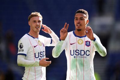 Morgan Rogers escapes red card before Pedro Neto fires Chelsea to away win