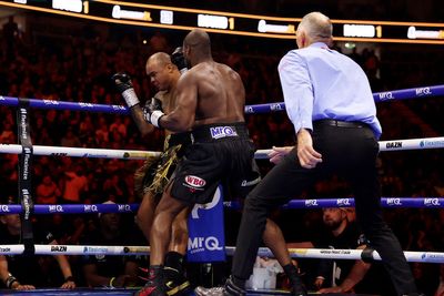 Dubois vs Wardley LIVE: Dubois obliterates Wardley in two rounds as towel thrown in