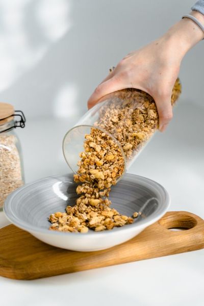 7 Foods That Look Healthy Until You Read the Nutrition Label