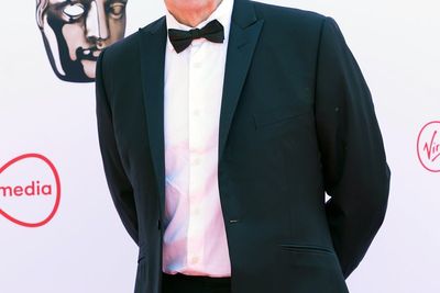 Public urged to be 'super vigilant' after Paul Whitehouse mugged in London