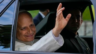 Pope Leo walks out of hospital 4 days after lung cancer surgery