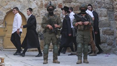 Israeli Settlers Attack Foreign Media And Diplomats In West Bank. Israel Questions The Reports.