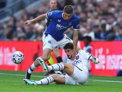Martinez injury mars Chelsea’s first away win