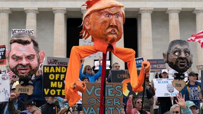 ‘Standing up for democracy’: Atlanta ‘No Kings’ rally draws Trump critics ahead of midterms