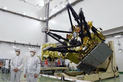 Japan to launch spacecraft on a mission to get samples from a Martian moon