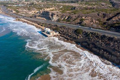 A California town’s beaches are washing away. Can its residents turn the tide?