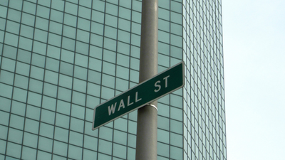 The Global Economy Is Betting Heavily on AI, but Warning Signs and Rising Debt Are Straining Wall Street
