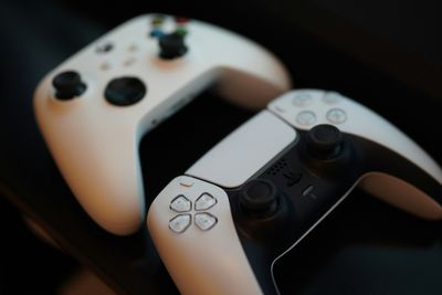 Xbox Series X Can Now Run PS5 Games Through Emulation, But It Comes With a Catch