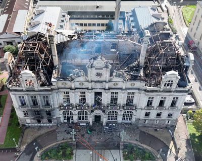 France hit by debt sell-off as violent protests unnerve investors