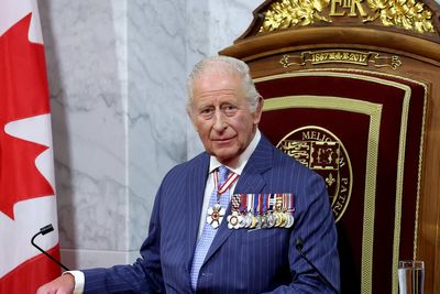 King ‘greatly shocked and saddened’ over deadly blaze at Canadian military base