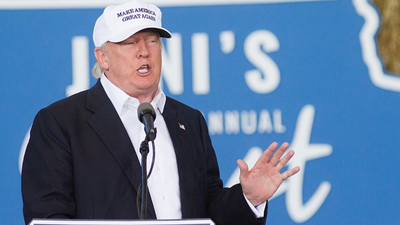 Trump Turns Midterm Pitch Into Looks Contest as He Calls GOP Candidates 'Beautiful' and Mocks Rivals' Faces