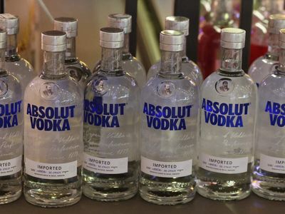 India probing Pernod, Diageo Scotch imports under India-UK trade pact, sources say