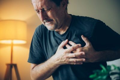 Your Dad Had a Heart Attack at 55 — What Should You Be Doing at 45?