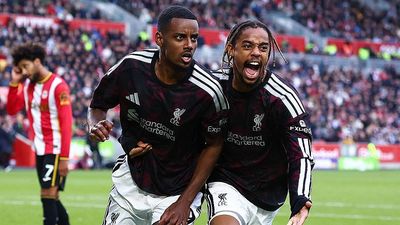 Liverpool Predicted Lineup vs. Villarreal: Iraola Manages More Injury Concerns