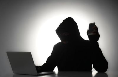 Your Personal Information Is in a Scammer’s Hands — What Should You Do First?