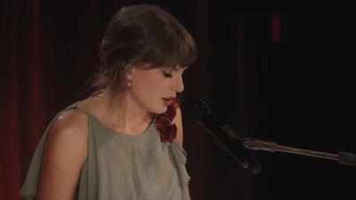 Taylor Swift Brings Her 'Toy Story 5' Oscar Contender to Hollywood's Biggest Names