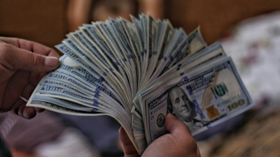 Americans Have $62,900 in Cash on Average, Yet the Typical Family Holds Only $8,200, Fed Data Shows