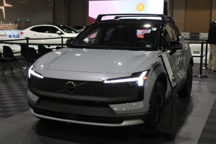 Volvo Recalls Nearly 10,000 EX30 Vehicles Over Head…