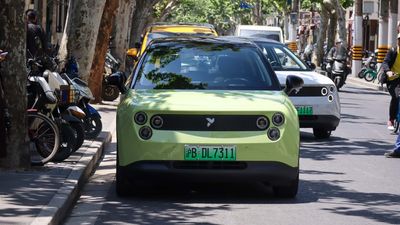 Nio's Little Electric Car Has A Cool Party Trick: Upgradeable Range