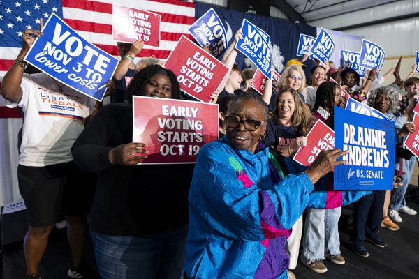 Roll Call on the Road: Courting the Carolinas