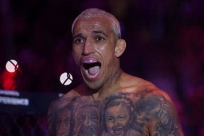 Controversial UFC champion declares: ‘Take the belt, it’s not for me’