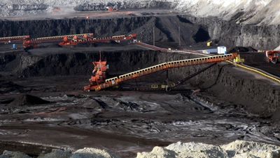 14 killed, 7 injured in illegal gold mine collapse in Colombia