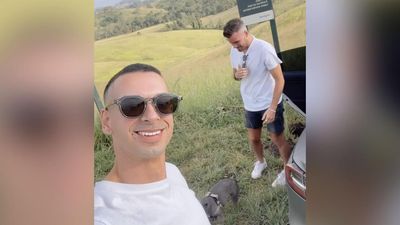 Claim killer cop photographed ex having sex with others