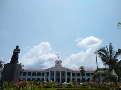 Keralam government to seek Centre's clarity on junk food rules