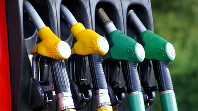Trump Voter Crashes Out After Giving Up His Car as Gas Prices Soar: 'I Got Duped and Feel Like a Dummy'