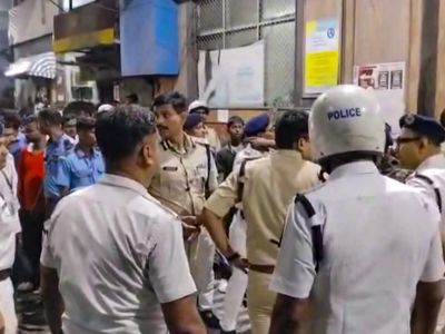 Kolkata Police search for person who spread rumour before Durga Puja pandal stampede