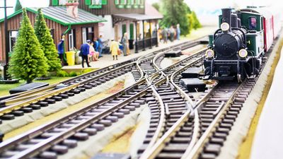 Oregon backyard railway grows into 32-mile miniature railroad across 2,200 acres