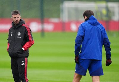 Manchester United: Pressure mounts on Michael Carrick as sack race rivals start to pick up points