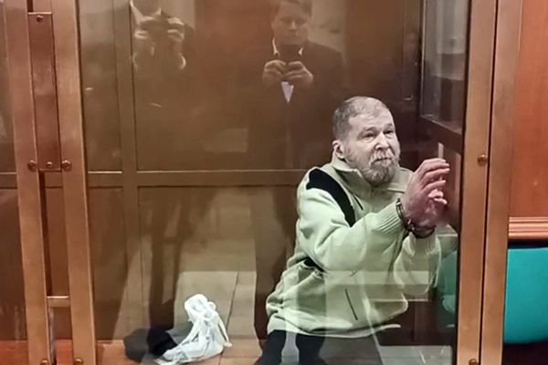 Stephen Hubbard: Why a 74-year-old retired schoolteacher from the US remains in Russian detention