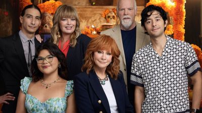 Reba McEntire Only Knew Día de Muertos From 'Coco' Until 'Happy's Place' Made It Personal - INTERVIEW