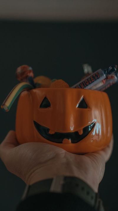 What is the Favorite Halloween Candy in Your State?