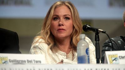 Christina Applegate Says 'I Lost Everything' While Recounting Years of Symptoms and MS Misdiagnosis
