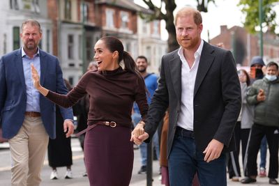 Prince Harry says he wants to work out relationship with brother and father
